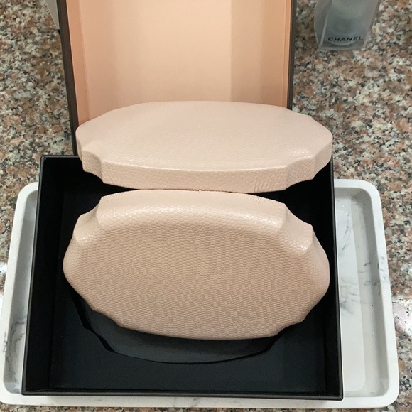 Gucci Beauty Trio Lipstick Case - Picture 6 of 6